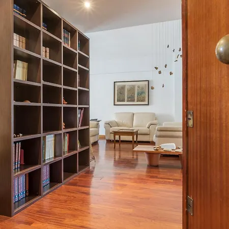 Portaportese Wooden Flat *