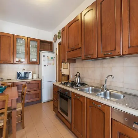 Portaportese Wooden Flat